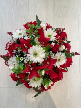 Large Red & White Posy