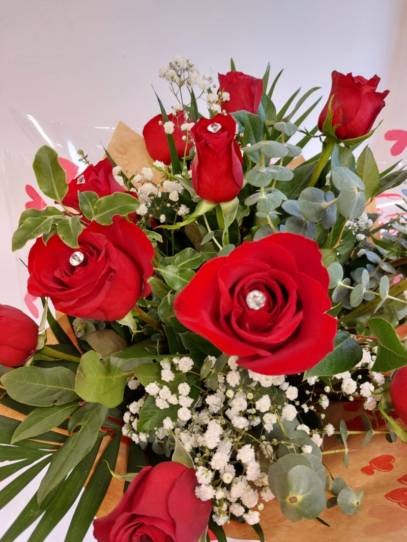 Dozen Red Roses