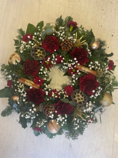 Christmas Grave Wreaths
