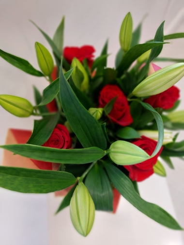 Lily and Rose Bouquet
