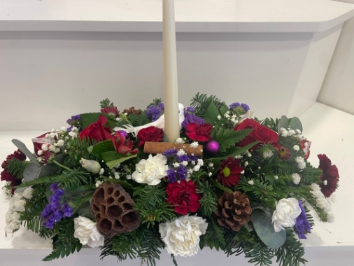 Christmas Table  Arrangement